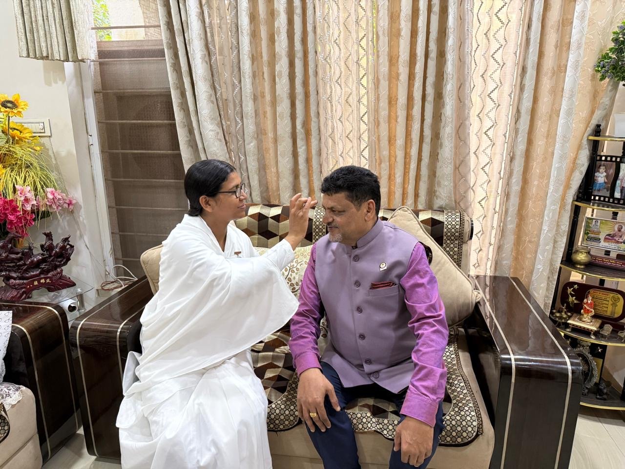 Raksha Bandhan -Distirct Governor Lion Sanmati Saraf