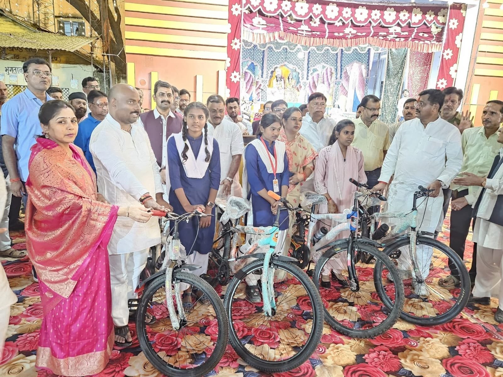 Cycle Distribution-Lions Club Rath Virat